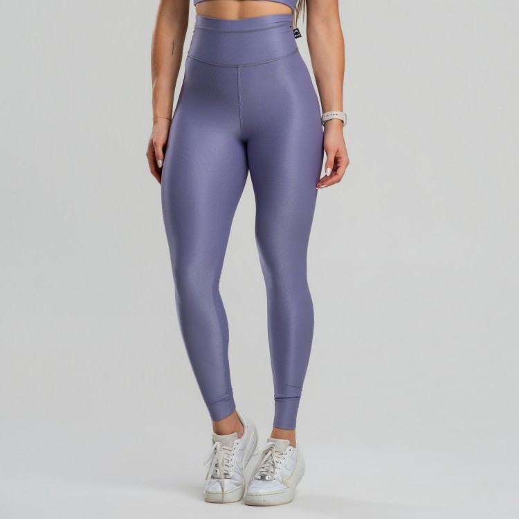 Calça Legging com Cobertura no Cós e na Vira
